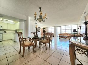 Undisclosed Address #A11982670, Hollywood FL 33019