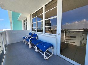 Undisclosed Address #A11982670, Hollywood FL 33019