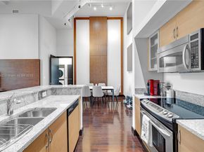 2775 NE 187th St 120, Aventura FL 33180