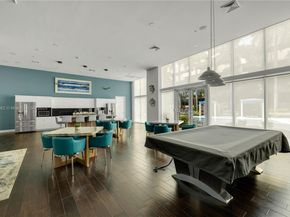 2775 NE 187th St 120, Aventura FL 33180