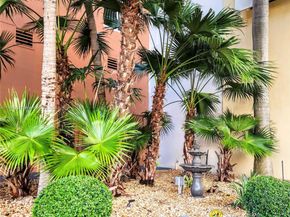 2775 NE 187th St 120, Aventura FL 33180