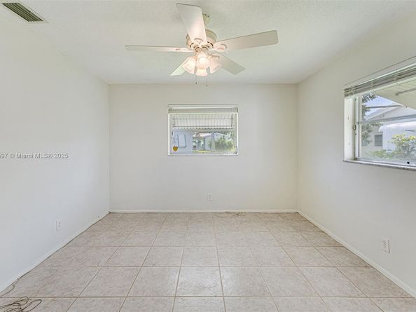 2970 NW 2nd Ave, Pompano Beach FL 33064