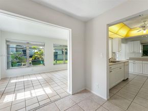2970 NW 2nd Ave, Pompano Beach FL 33064