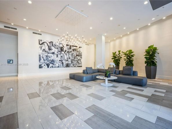 2001 Meridian Ave 512, Miami Beach FL 33139