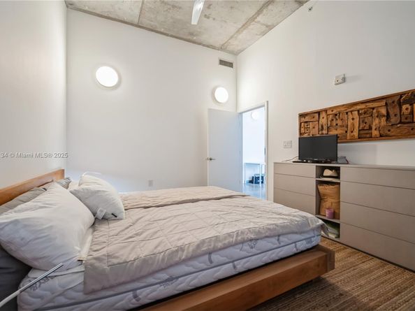 2001 Meridian Ave 512, Miami Beach FL 33139