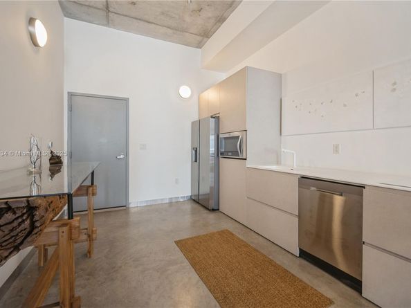 2001 Meridian Ave 512, Miami Beach FL 33139