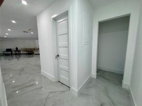 14675 SW 78th Ave, Palmetto Bay FL 33158