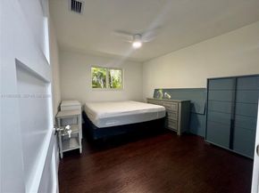 14675 SW 78th Ave, Palmetto Bay FL 33158