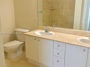 2475 Brickell Ave 2203, Miami FL 33129