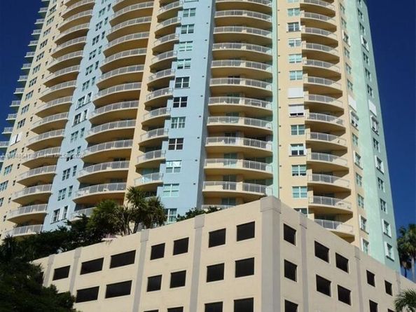2475 Brickell Ave 2203, Miami FL 33129