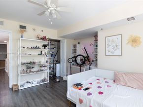 2681 N Flamingo Rd TH4S, Sunrise FL 33323