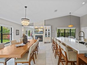 11021 NW 7th St, Plantation FL 33324