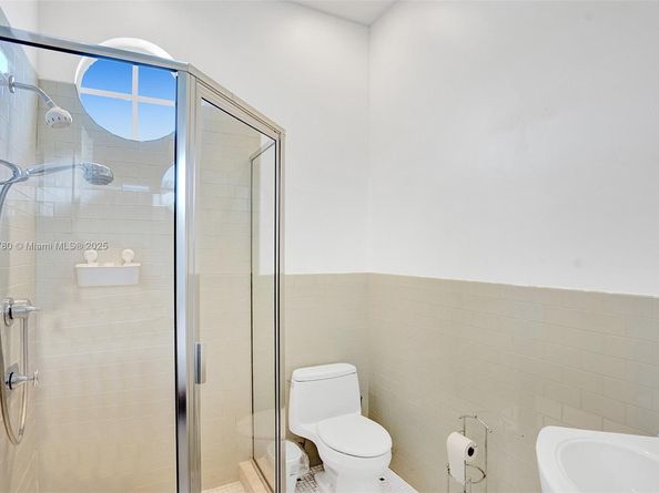 1207 SW 21st St, Fort Lauderdale FL 33315