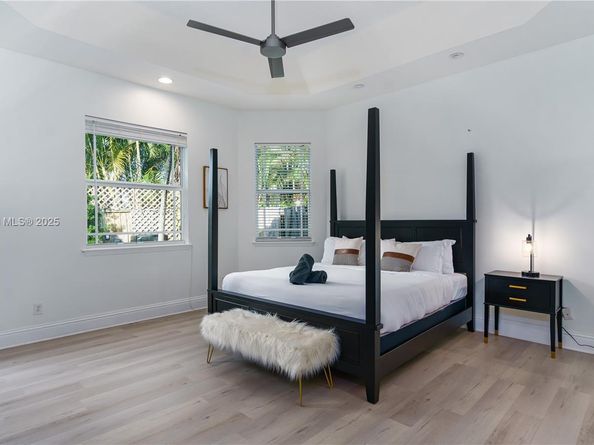 1207 SW 21st St, Fort Lauderdale FL 33315