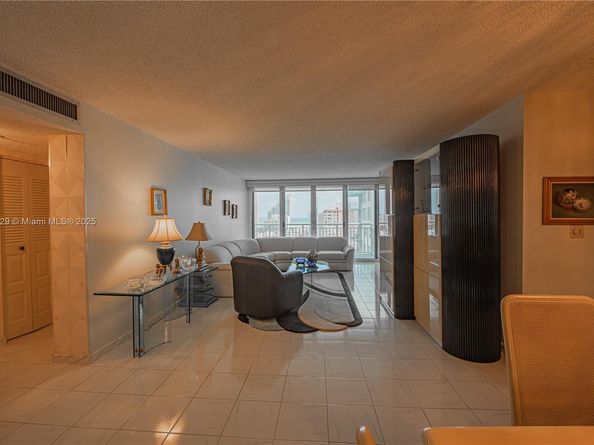 301 174th St 2317, Sunny Isles Beach FL 33160