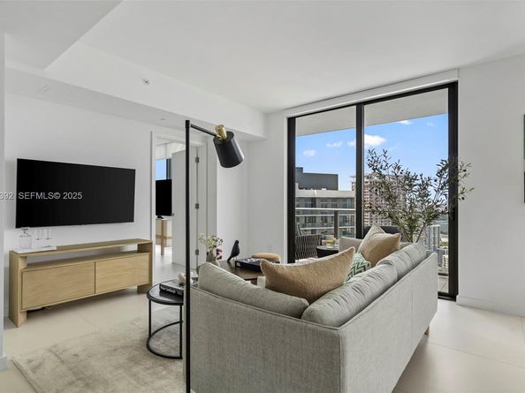 501 NE 31st St 3409, Miami FL 33137