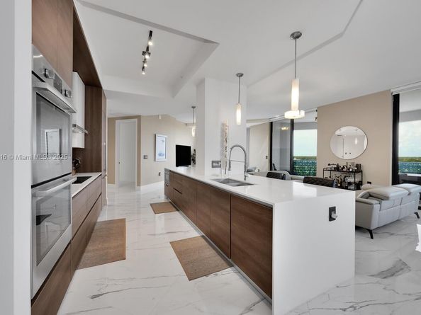 301 Altara Ave LPH914, Coral Gables FL 33146