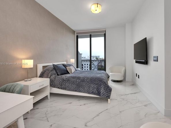 301 Altara Ave LPH914, Coral Gables FL 33146