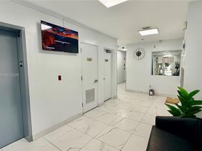 104 SW 9th St 601, Miami FL 33130