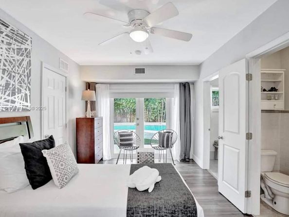 1431 Dewey St, Hollywood FL 33020