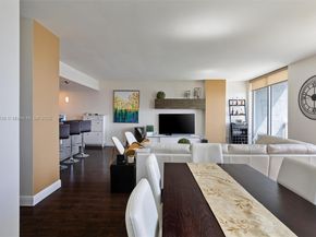 244 Biscayne Blvd 1803, Miami FL 33132