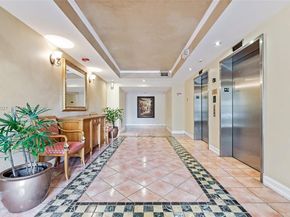 19999 E Country Club Dr 1406, Aventura FL 33180