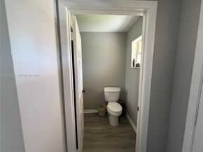 1054 SE 6th Ct, Dania Beach FL 33004