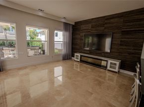 822 Meridian Ln, Hollywood FL 33019