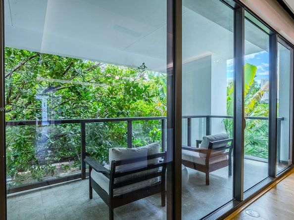 350 Meridian Ave PH, Miami Beach FL 33139