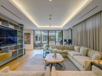 350 Meridian Ave