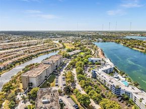 800 NE 195th St 716, Miami FL 33179