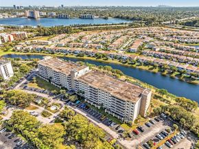 800 NE 195th St 716, Miami FL 33179