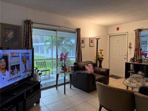 1100 NE 1st Ct 120, Hallandale Beach FL 33009