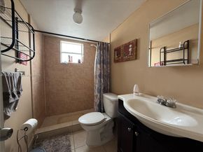 1100 NE 1st Ct 120, Hallandale Beach FL 33009