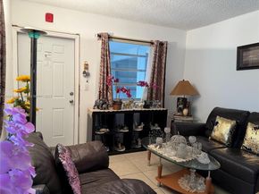 1100 NE 1st Ct 120, Hallandale Beach FL 33009