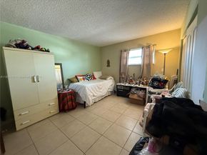1100 NE 1st Ct 120, Hallandale Beach FL 33009