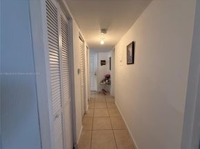 1100 NE 1st Ct 120, Hallandale Beach FL 33009