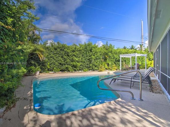 5111 NE 15th Ave, Fort Lauderdale FL 33334