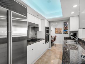 1500 Ocean Dr PH05, Miami Beach FL 33139