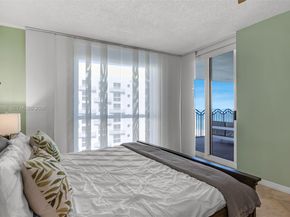 1500 Ocean Dr PH05, Miami Beach FL 33139