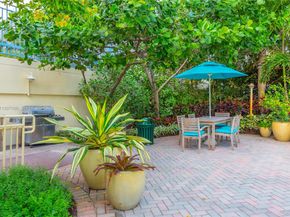 1500 Ocean Dr PH05, Miami Beach FL 33139