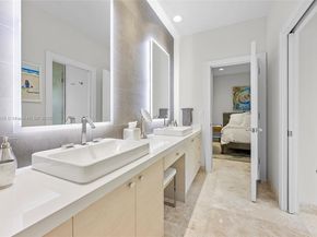 2508 Princeton Ct, Weston FL 33327