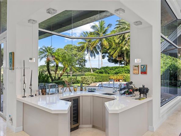 2508 Princeton Ct, Weston FL 33327