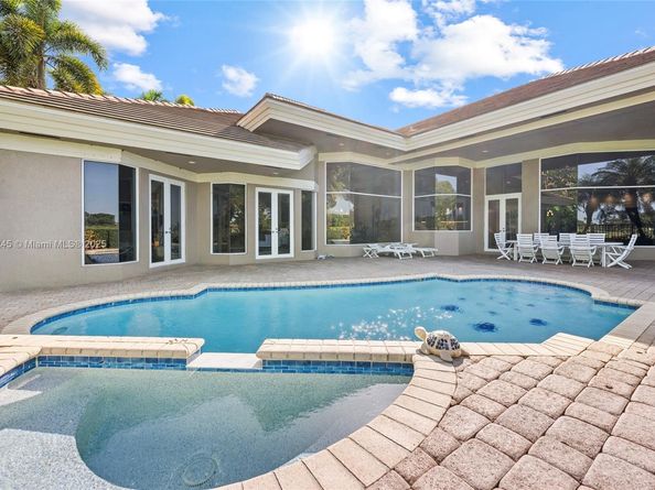 2508 Princeton Ct, Weston FL 33327