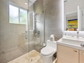 2508 Princeton Ct, Weston FL 33327