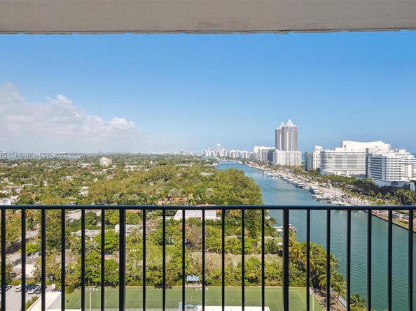 4101 Pine Tree Dr 1812, Miami Beach FL 33140