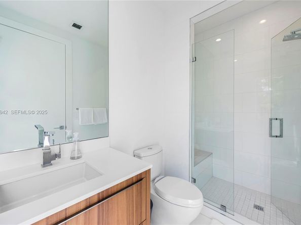 310 SE 11th Ave, Fort Lauderdale FL 33301