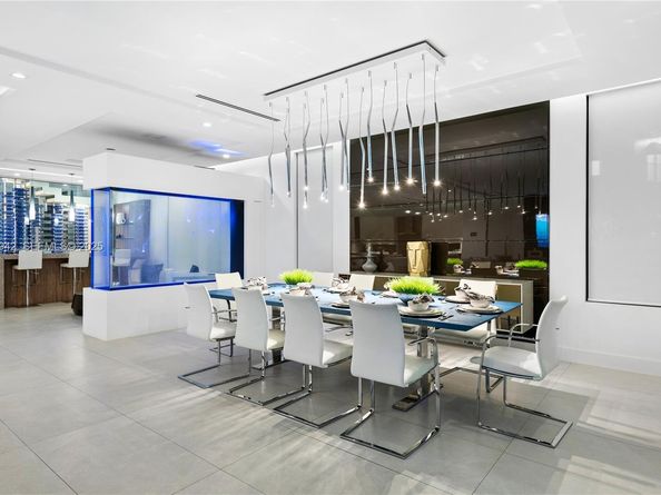 310 SE 11th Ave, Fort Lauderdale FL 33301