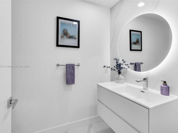 9962 Costa Del Sol Blvd D88, Doral FL 33178