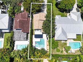 7255 SW 55th Ave, Miami FL 33143